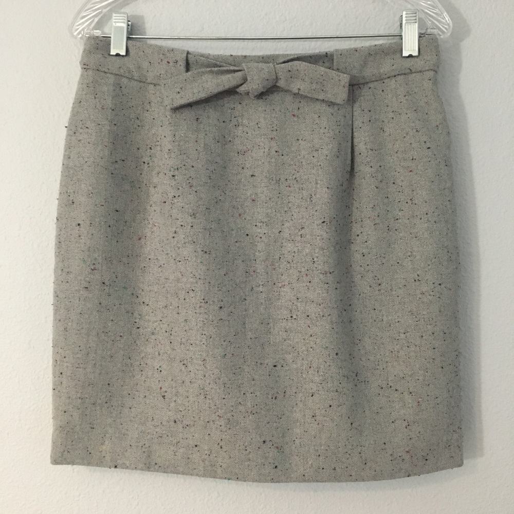 LOFT Gray Tweed Skirt with Bow Detail